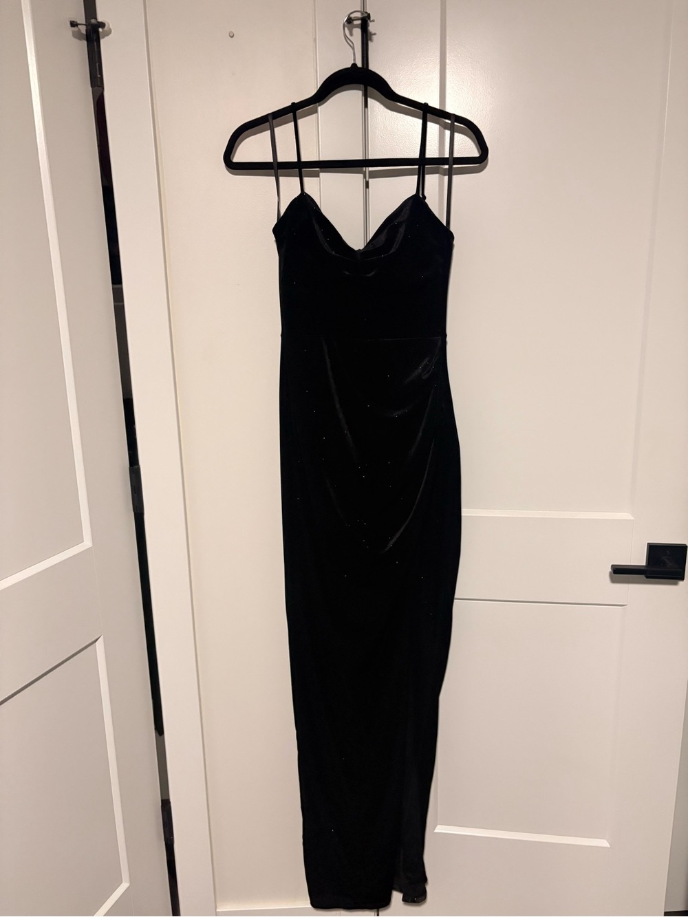 Windsor Shay Glitter Velvet Slit Formal Dress - Picture 4 of 4